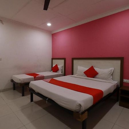 Hotel Abhimani Inn Bangalore Exterior photo
