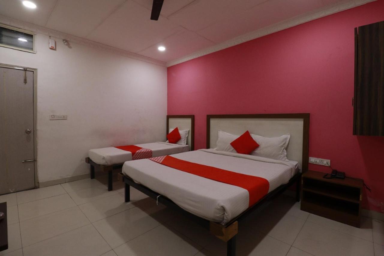 Hotel Abhimani Inn Bangalore Exterior photo